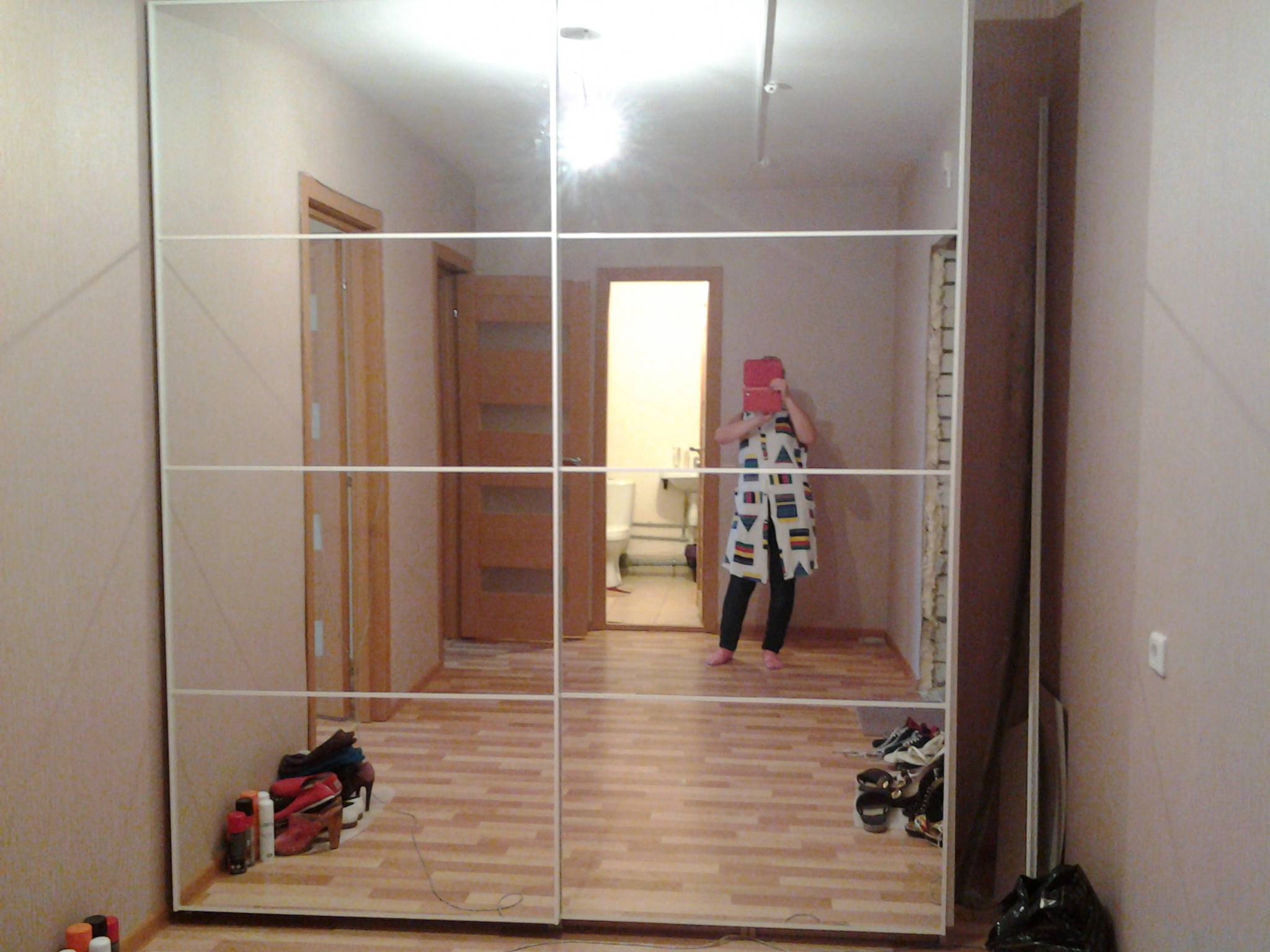 Раздвижные двери для гардеробной: леруа мерлен и фото, икеа зеркальные в комнату, купе пакс люнгдаль и стекло