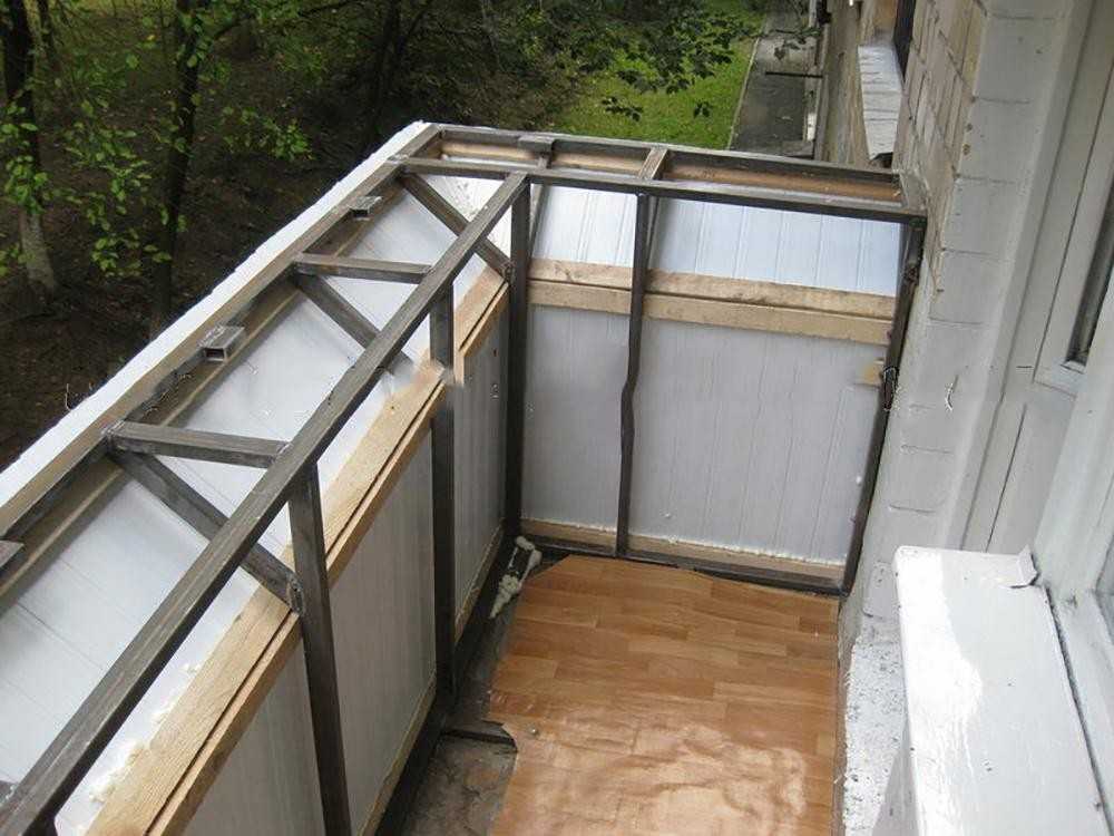 Расширение балкона с выносом по подоконнику и полу и увеличение своими руками по плите