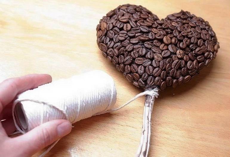 Топиарий из кофе в форме сердца – мастер класс