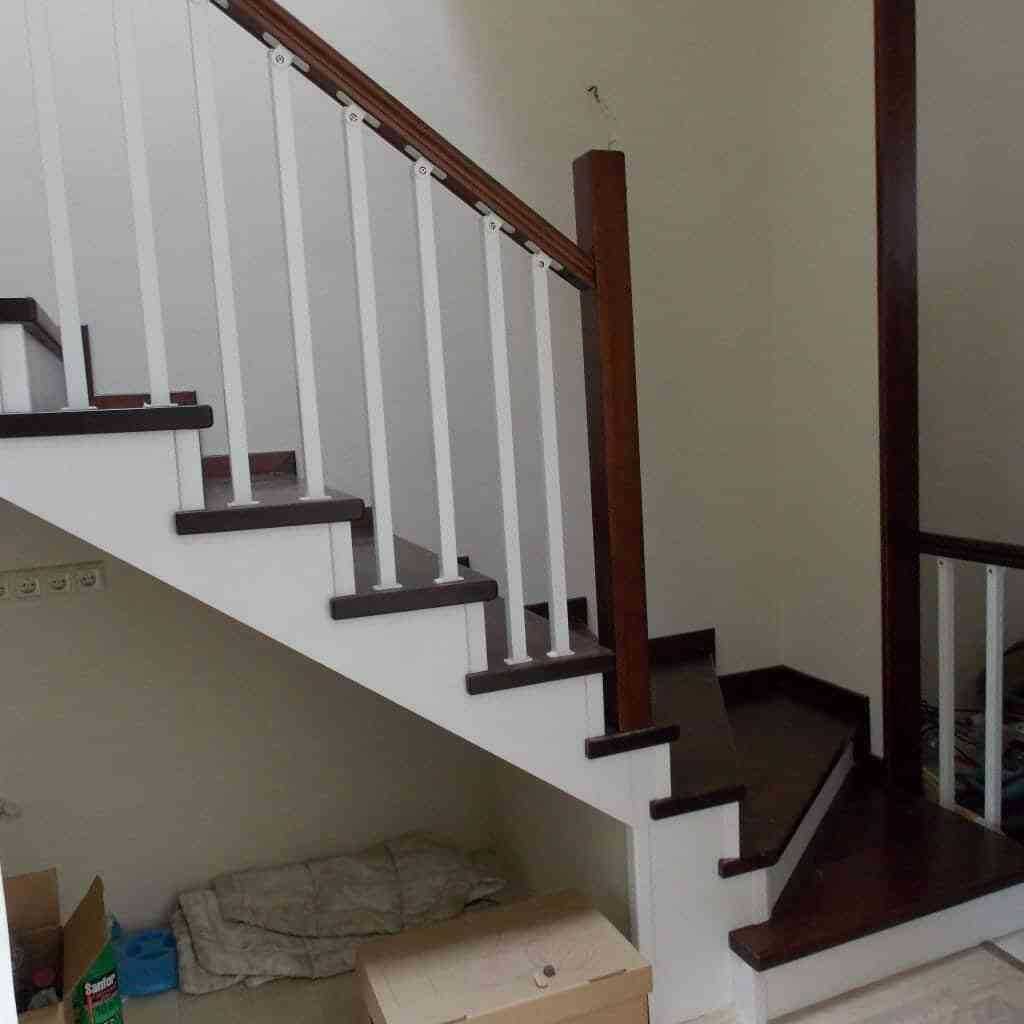Строительство лестницы в каркасном доме: этапы, требования