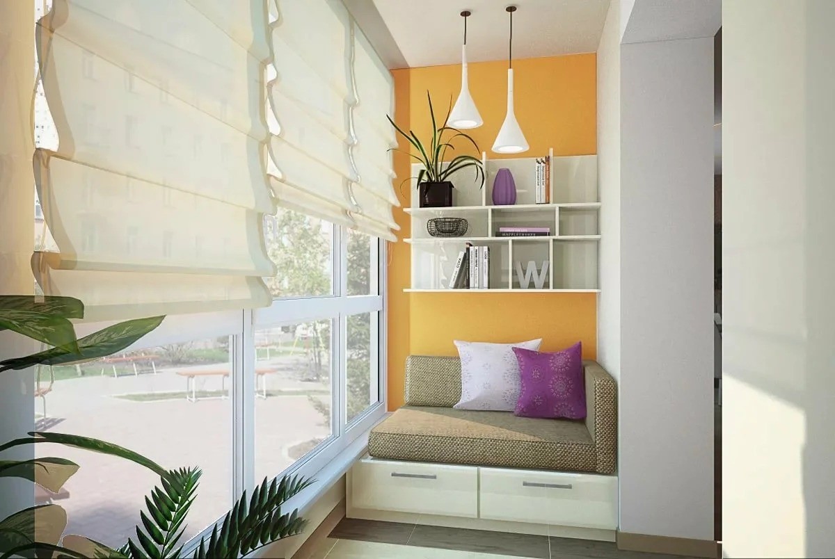 Кровать на балконе или как организовать спальное место